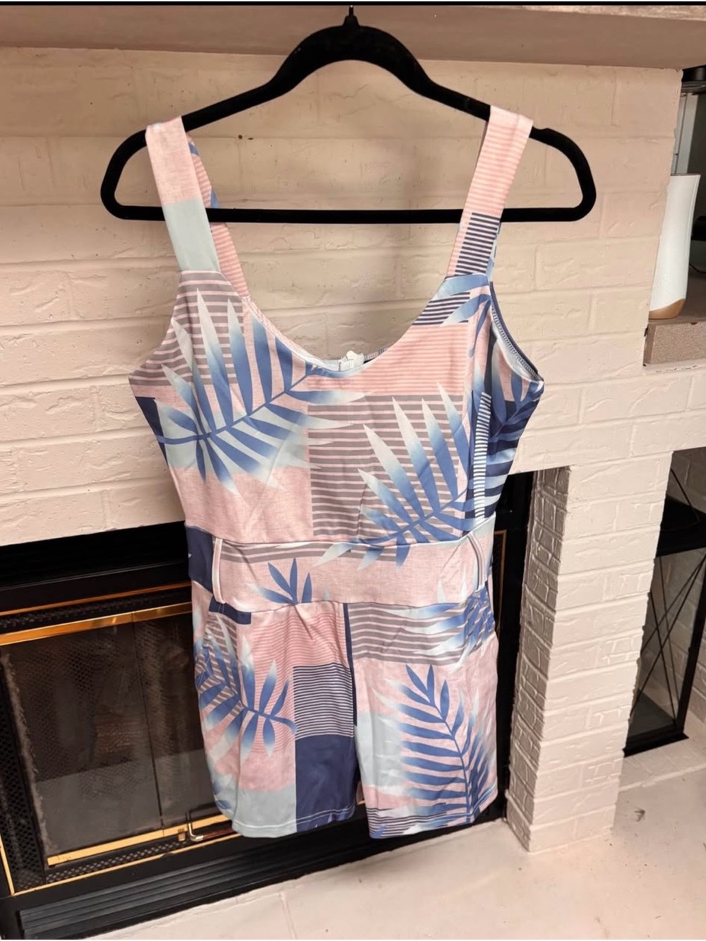 Sleeveless Palm-Print Romper in Pink and Blue